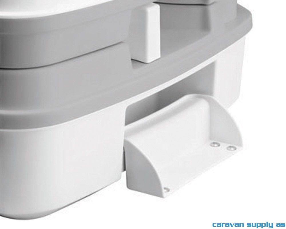 Porta Potti Qube 335 m/hold down kit